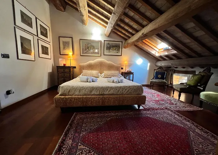 A Casa Di Paola 3* Ravena